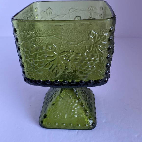 Indiana Glass Dining Indiana Glass Harvest Grape Bowl Candy Dish